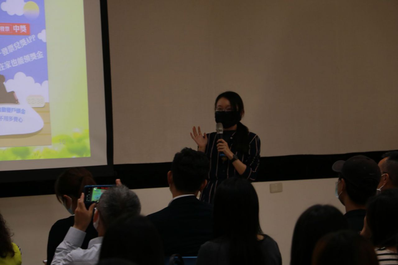 08宣傳圖卡社會組經驗分享.JPG