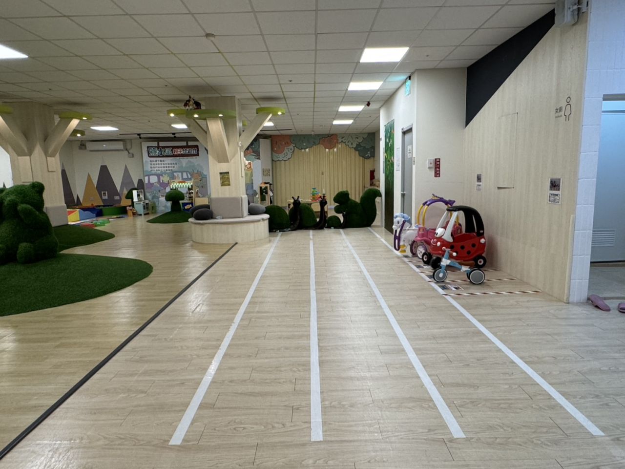 3.鹽水市場三樓親子悠遊館.jpg